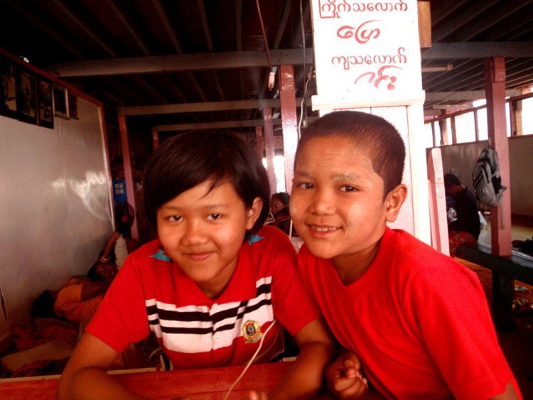 Kids in Kinpun, the gateway to the Golden Rock, Myanmar