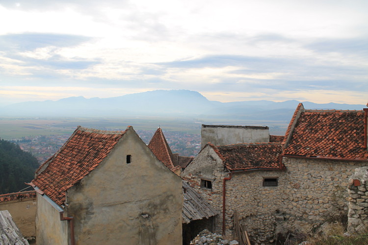 Rasnov - a great day trip during a week in Transylvania