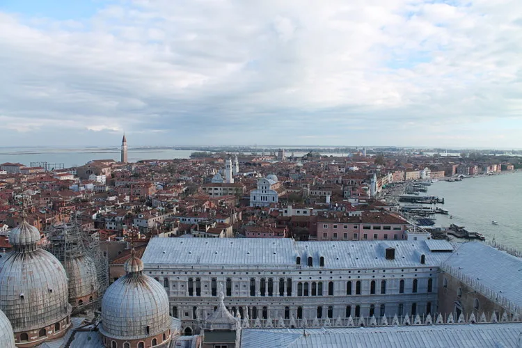 Romance in Venice - Venice from above