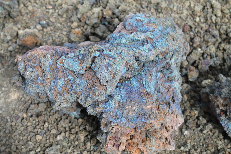 A colourful rock along the Tongariro Crossing track, New Zealand