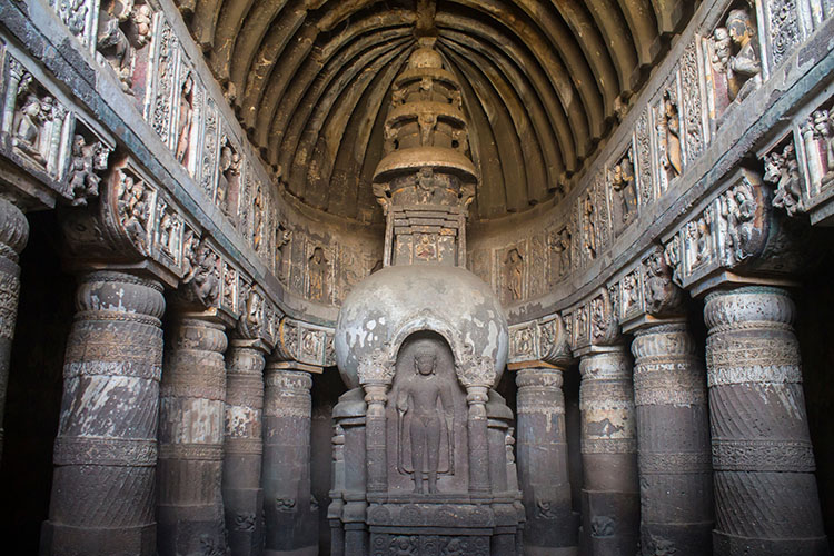 A Day Trip to Ajanta Caves From Aurangabad, India